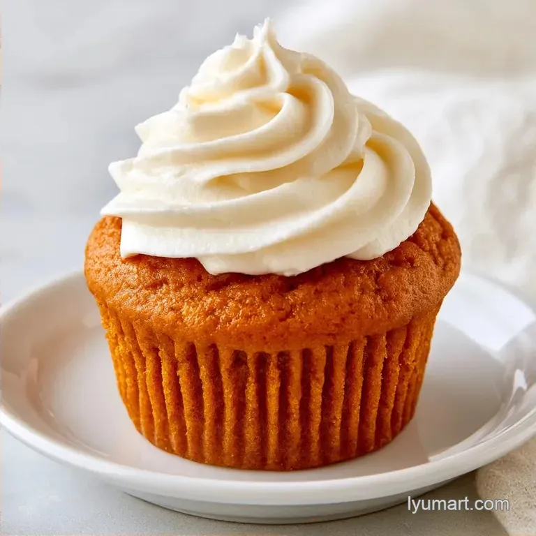 Pumpkin Pie Cupcakes with Cream Cheese Frosting